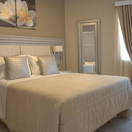 Remvi Deluxe Apartment 104 With Sea View Karpathos Town  Exterior photo
