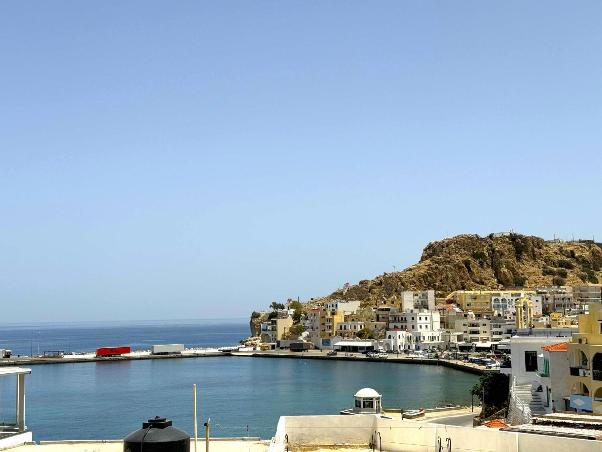Remvi Deluxe Apartment 104 With Sea View Karpathos Town  Exterior photo